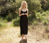 DÔEN Slips | Long Scoop Neck Slip Black - Women