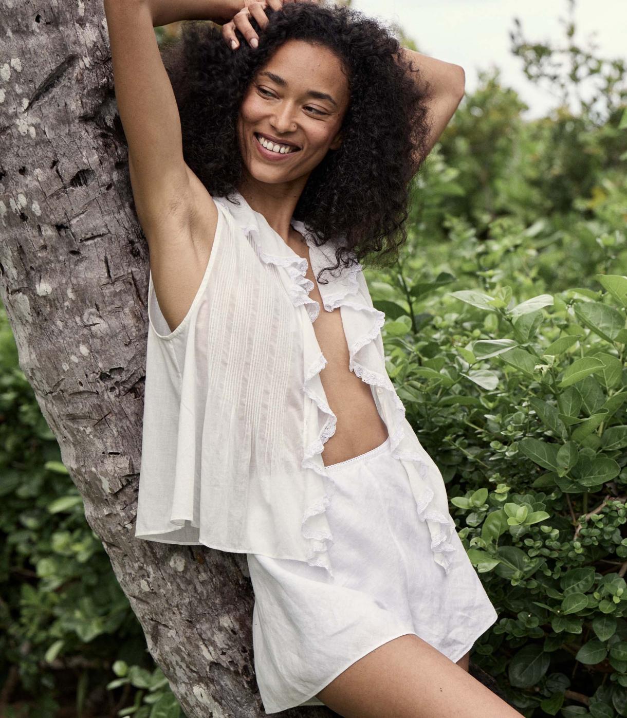 DÔEN Pants &amp; Shorts | Loren Linen Short Salt - Women