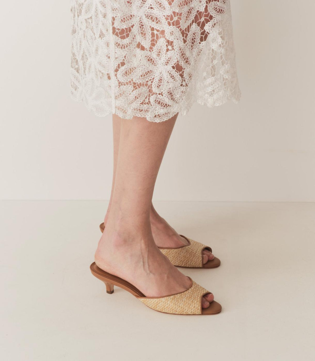 DÔEN Shoes | Callie Mule Natural Raffia - Women