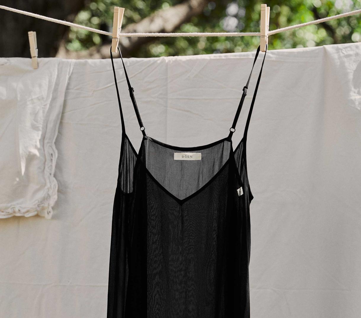 DÔEN Slips | Long Deep V-Neck Slip Black - Women