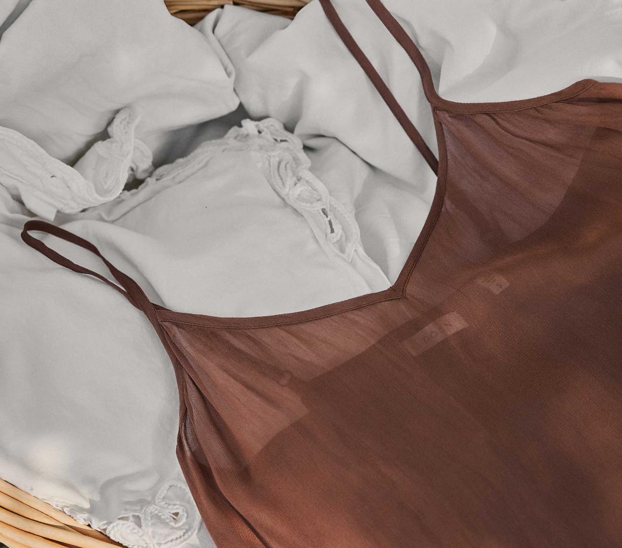 DÔEN Slips | Long Deep V-Neck Slip Carob - Women