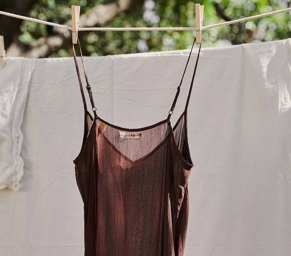 DÔEN Slips | Long Deep V-Neck Slip Umber - Women