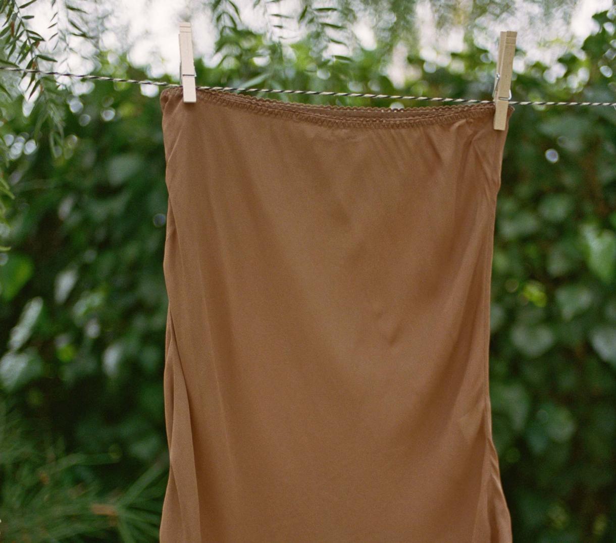 DÔEN Slips | Mini Skirt Slip Carob - Women