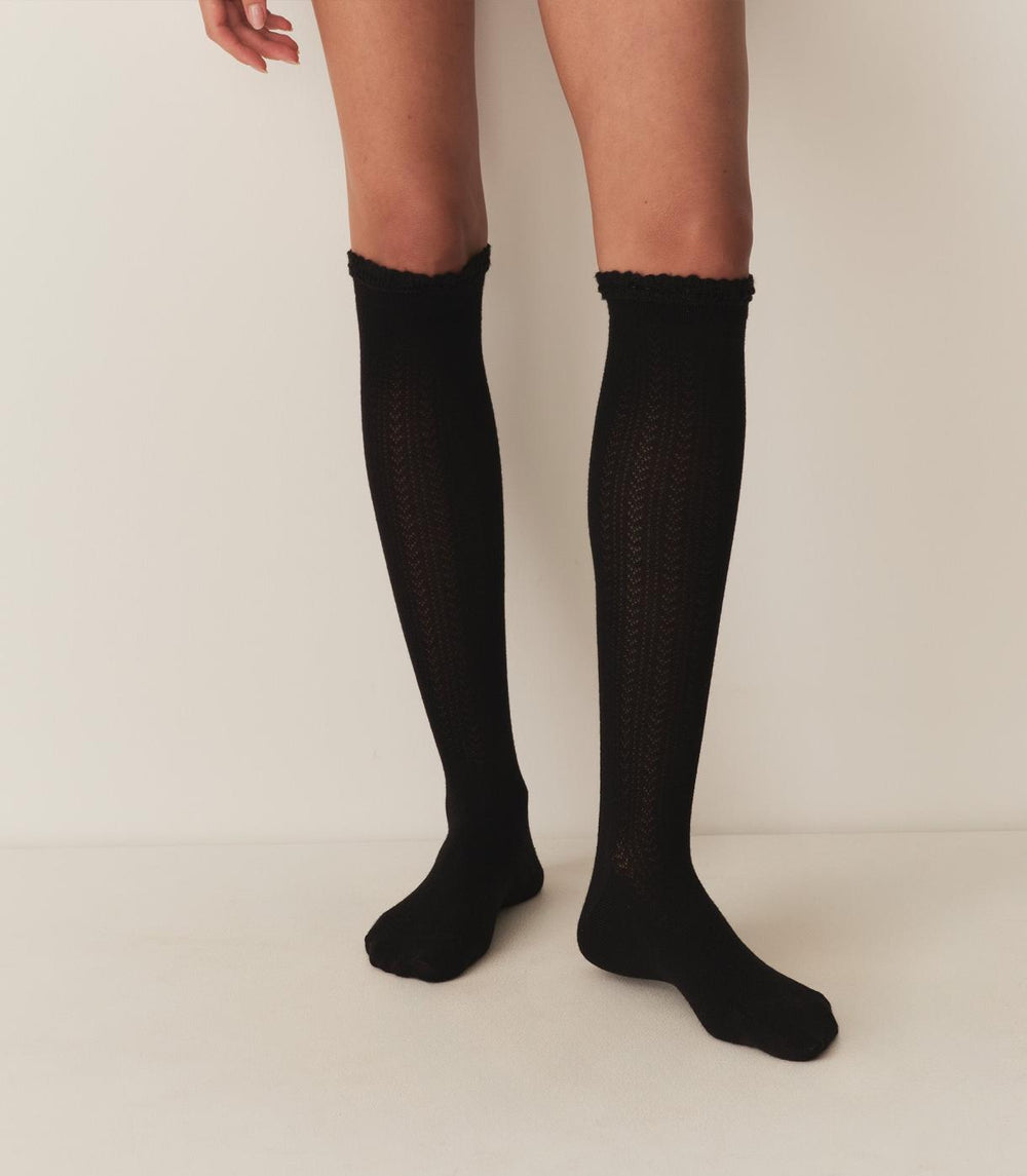 DÔEN Socks &amp; Tights | Collégien Pointelle Knee High Sock Noir De Charbon - Women