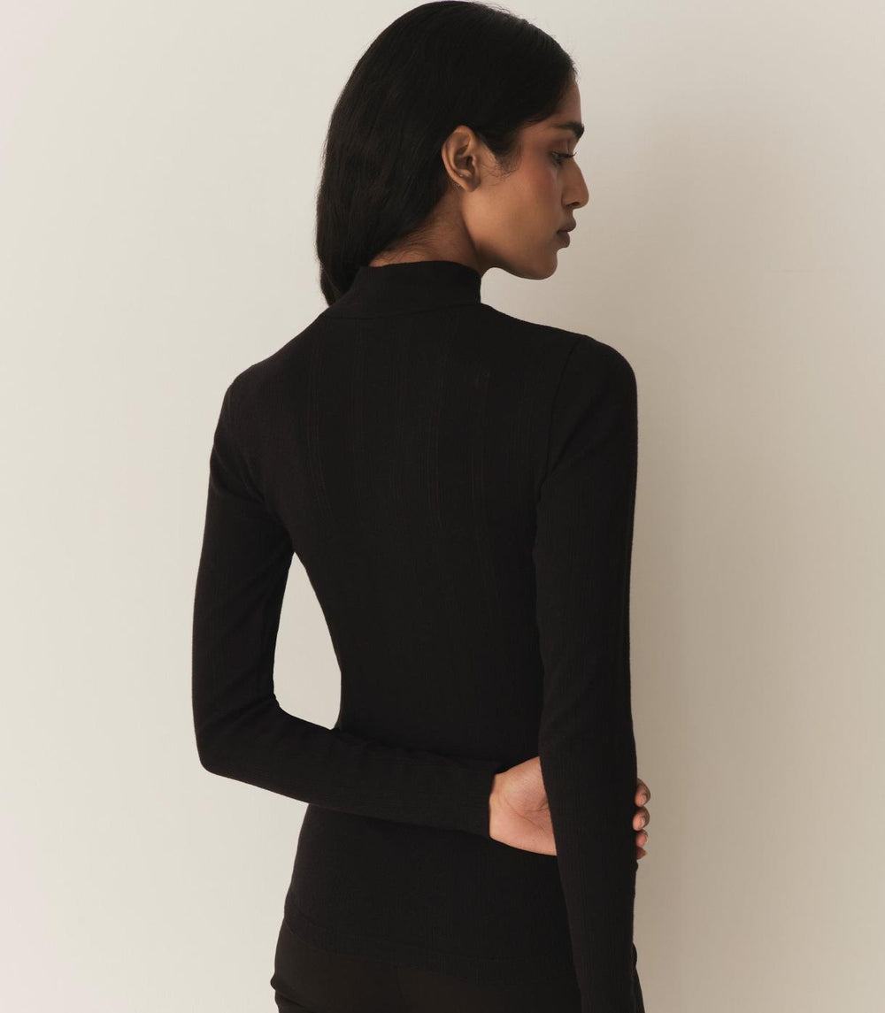 DÔEN Tees | Nessa Tee Black - Women