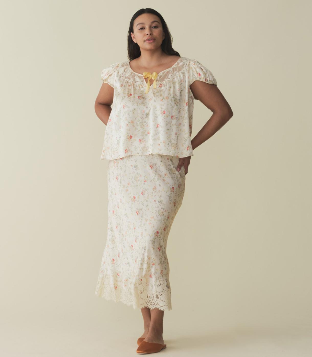 DÔEN Tops | Camri Top Flowering Meadow - Women